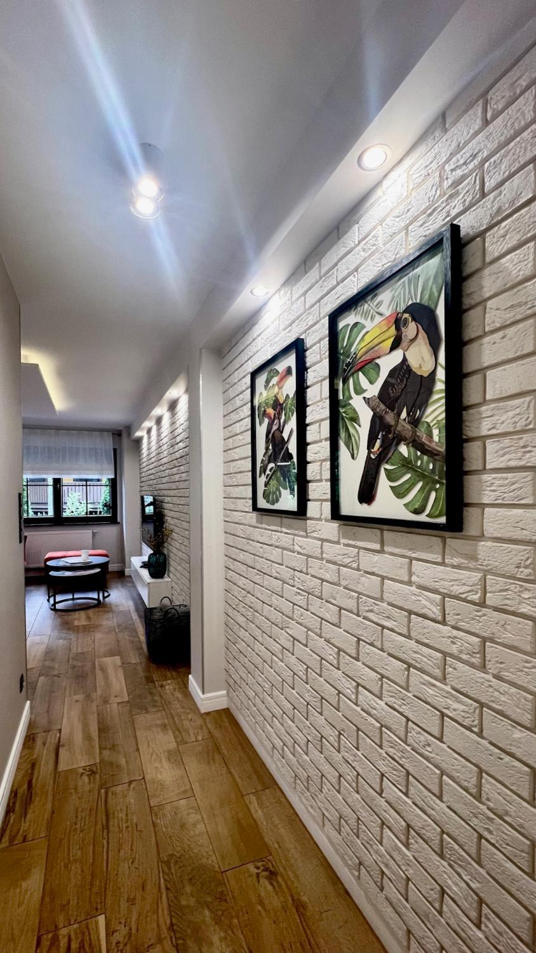 Dolina Wikingow-Apartament Suite Z Tarasem W Ogrodzie, Miejscem W Garazu I Dostepem Do Strefy Wellness 斯克拉斯卡波伦巴 外观 照片